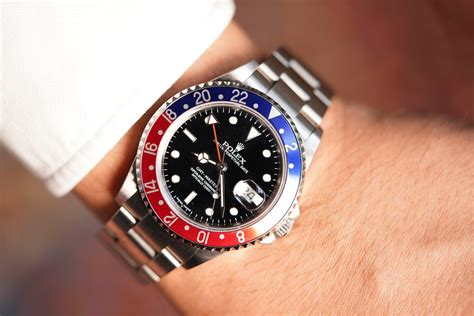 whats a rolex|what is rolex's cheapest watch.